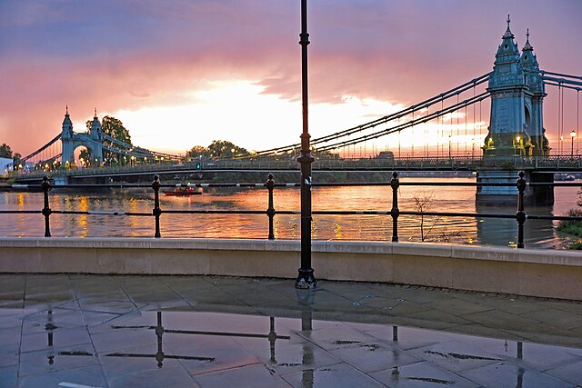 The Hammersmith Crawl